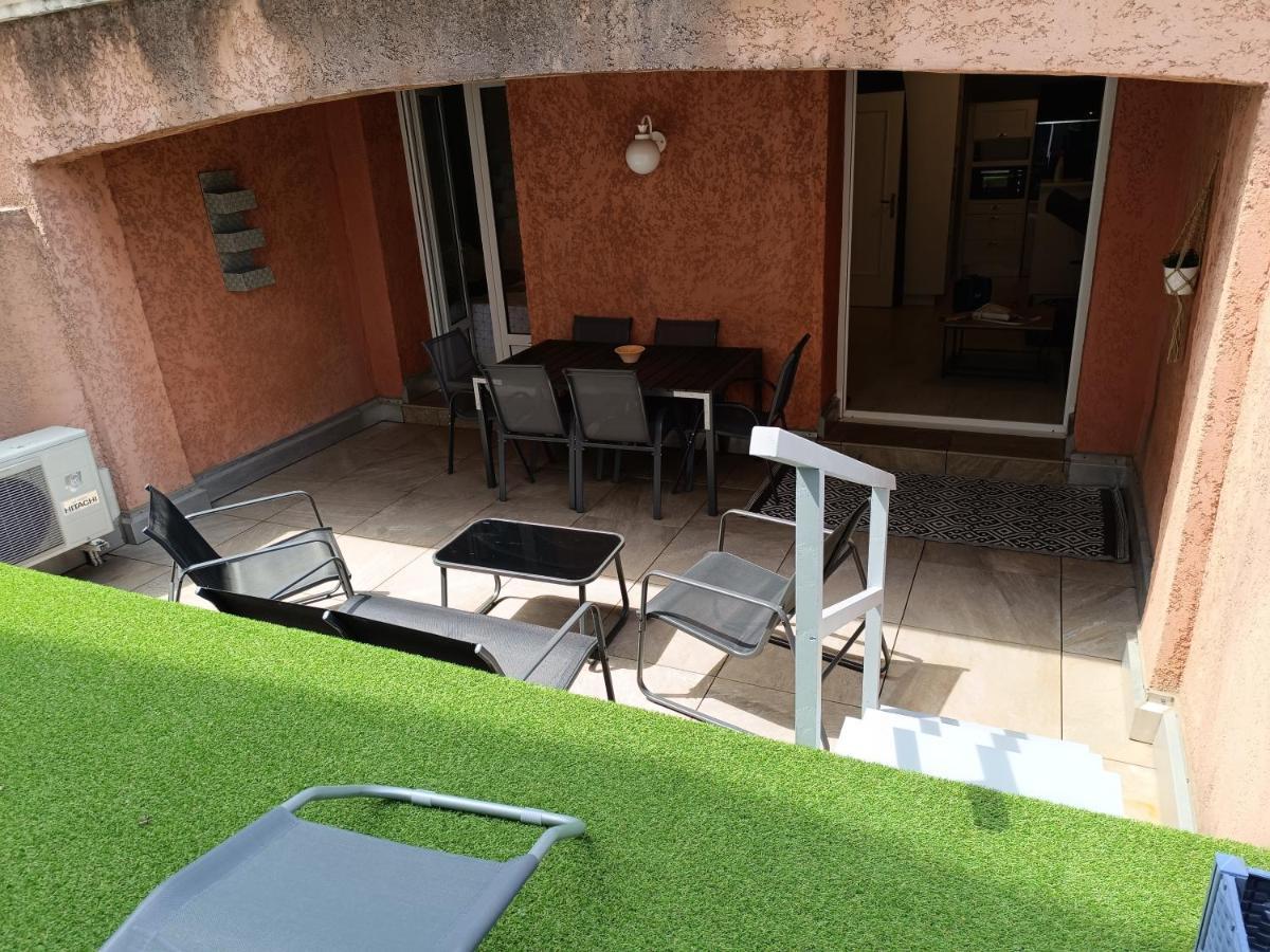 Appartement A 50 Metres De La Plage Fréjus Exterior foto